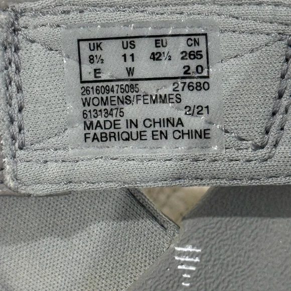 Cloudsteppers by Clarks Gray Sandals Womens/Femmes Size 11 W Camo - Picture 7 of 8